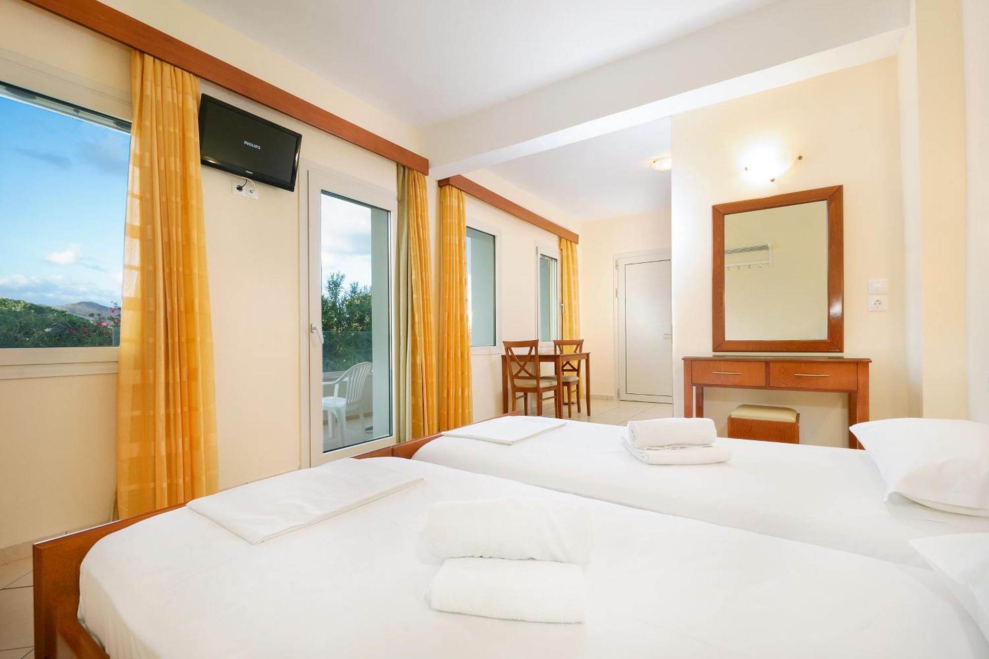 Georgina Aparthotel Agia Marina Exterior foto