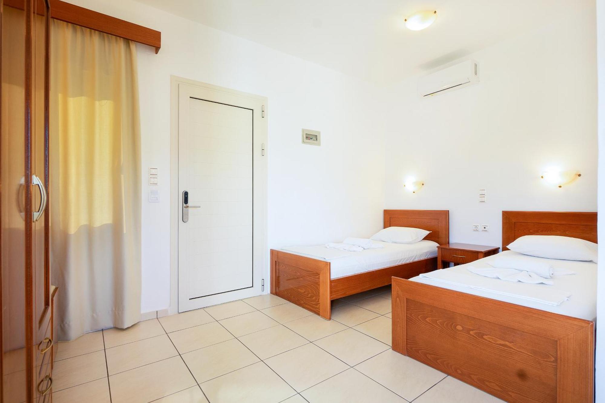Georgina Aparthotel Agia Marina Exterior foto