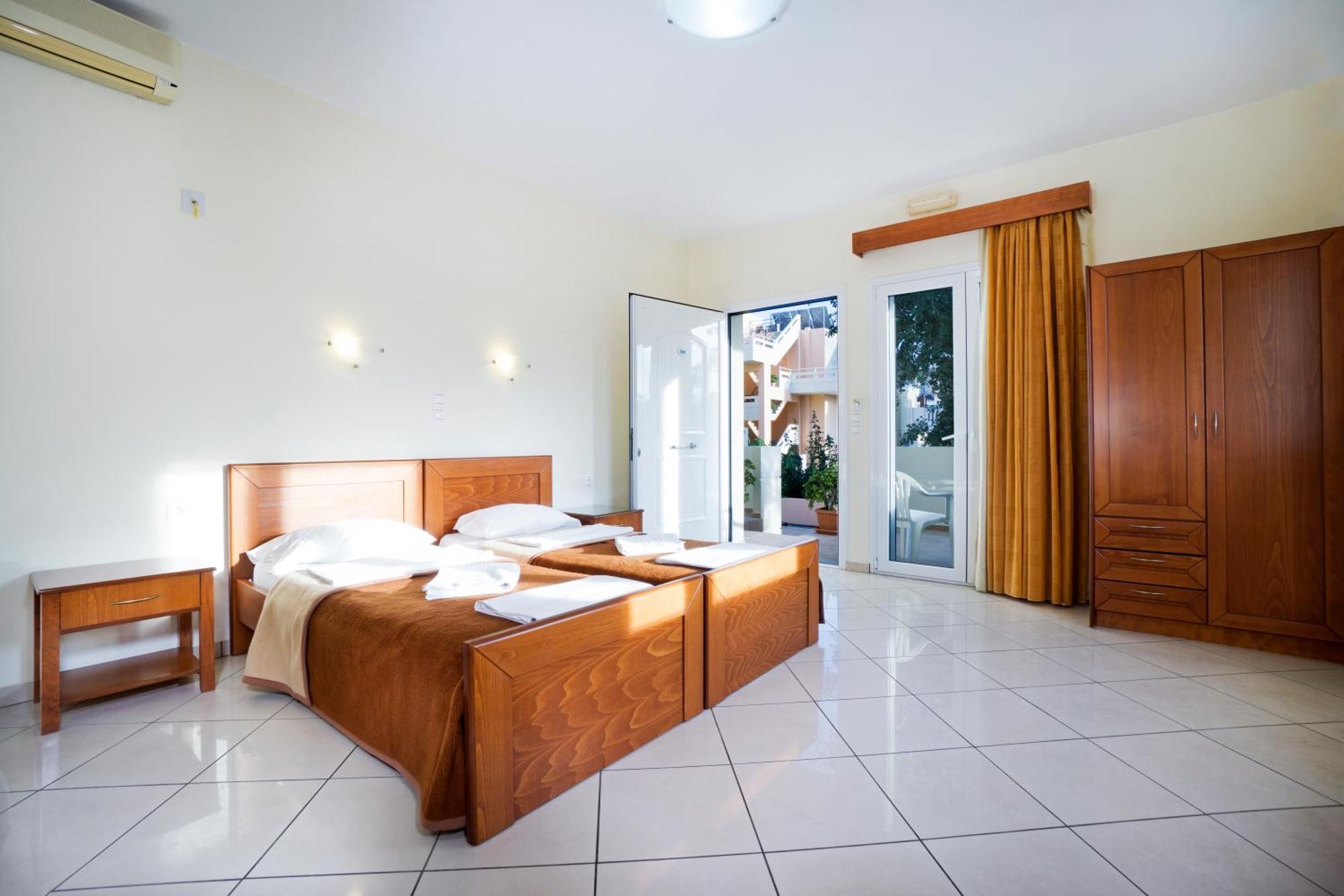 Georgina Aparthotel Agia Marina Exterior foto