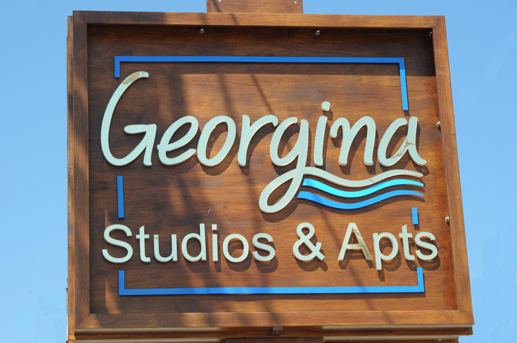 Georgina Aparthotel Agia Marina Exterior foto